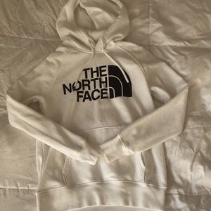 The North Face Women’s Half Dome Pullover Hoodie
